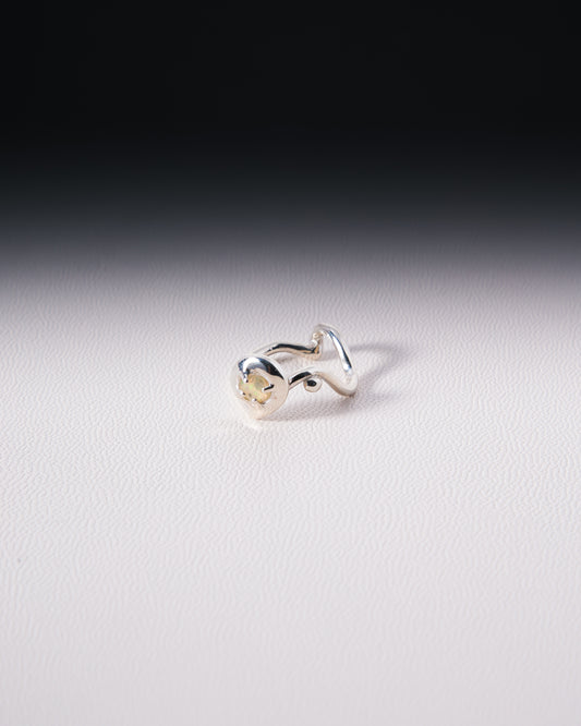 003 Opal Curvy-line Ring